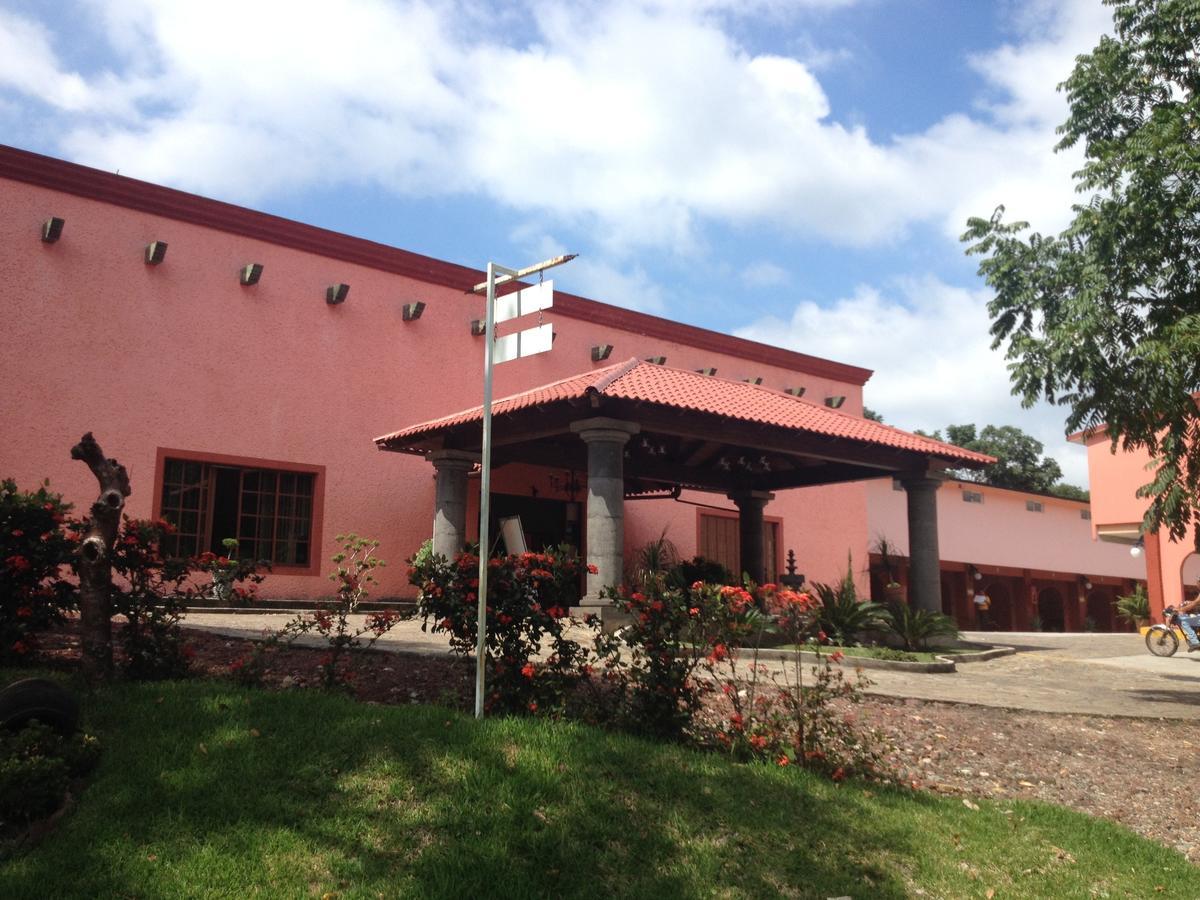 Hotel Hacienda Prom Misantla Exterior foto